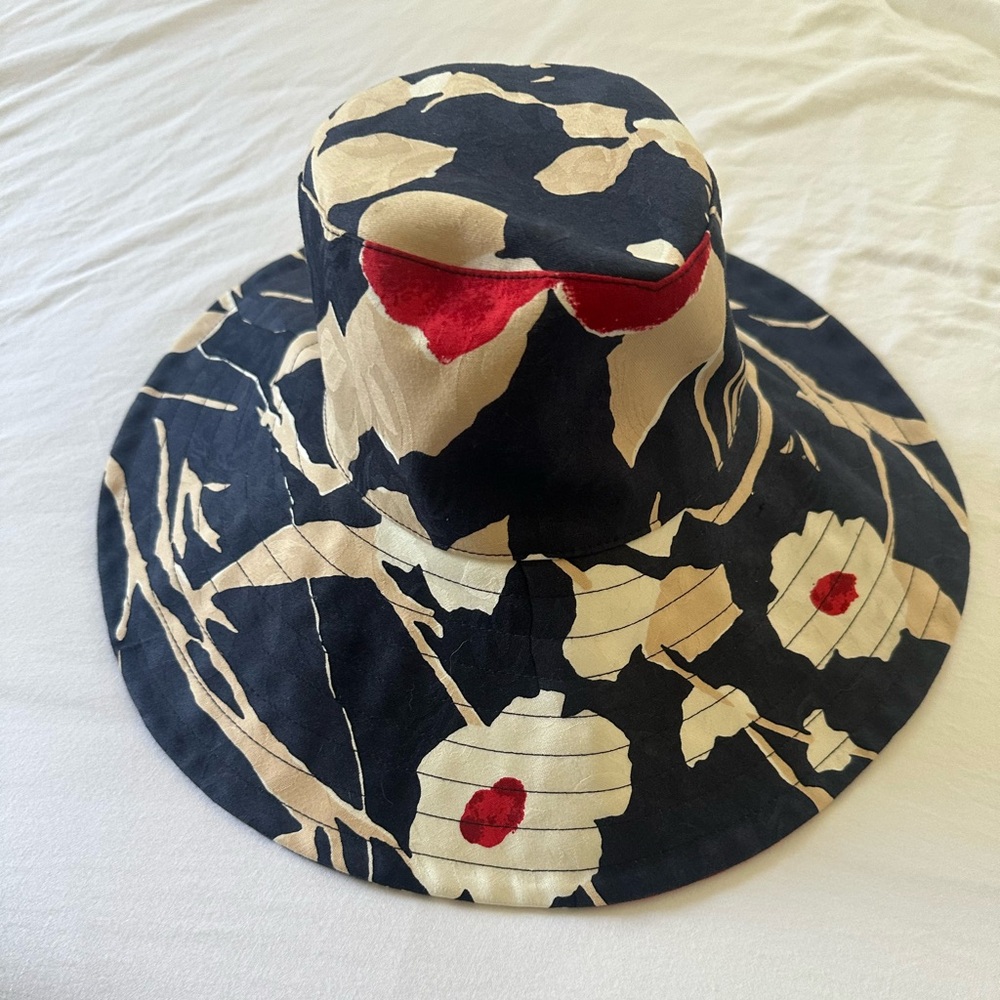 Trina Turk Blue and Cream Floral Hat